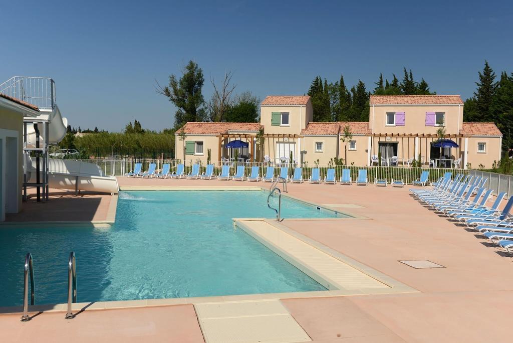 Residence Odalys Le Mas Des Alpilles Параду Екстериор снимка