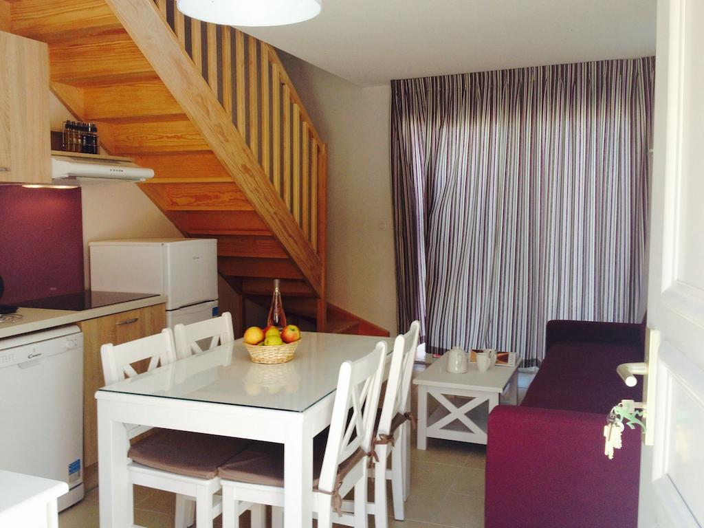 Residence Odalys Le Mas Des Alpilles Параду Екстериор снимка
