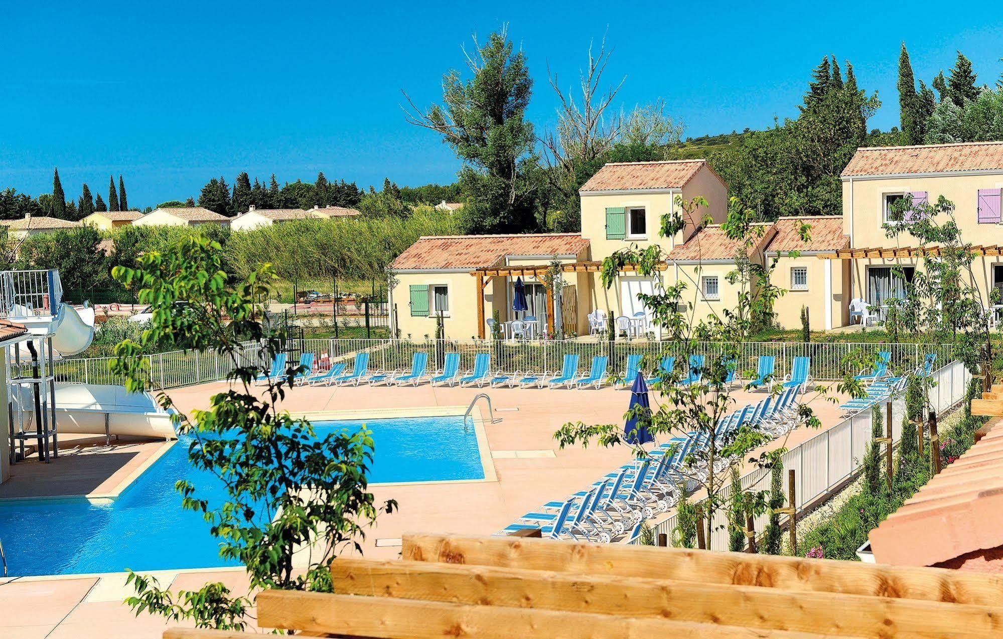 Residence Odalys Le Mas Des Alpilles Параду Екстериор снимка